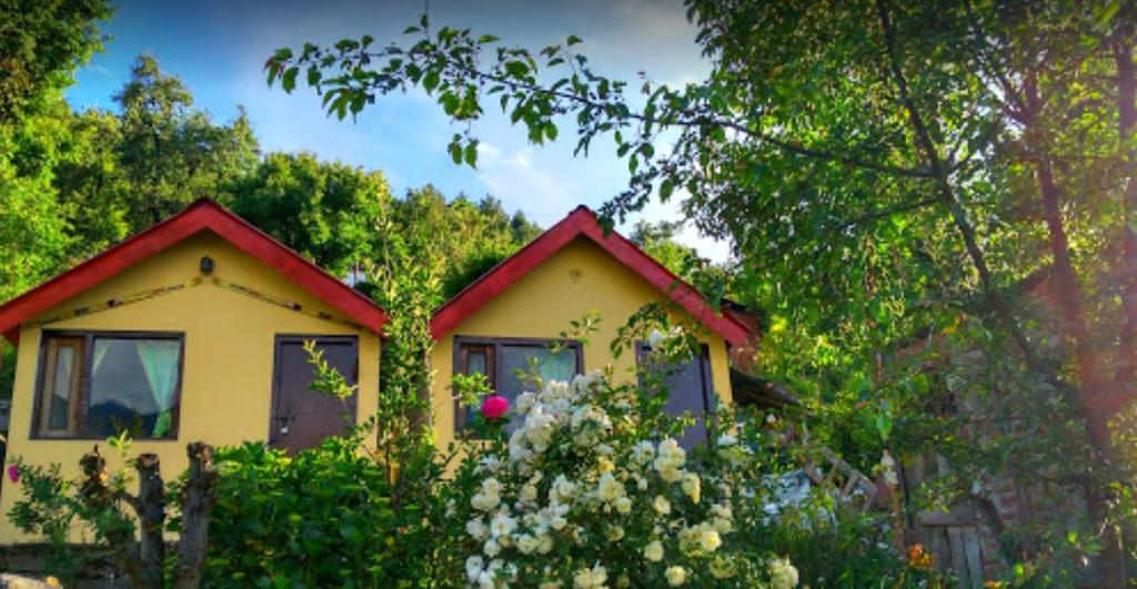 Xra Cottage Joshīmath Buitenkant foto